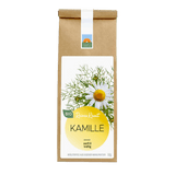 Bio-Kamillentee von Kräutergarten Pommerland – reines Kamillenkraut in brauner Papierverpackung mit gelbem Etikett.