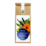 Bio Kräutertee Sternenklang in brauner Papiertüte mit weißem Etikett, blauem Rundlabel und bunter Blüten-Kräutermischung; Aufschrift ‚mild & die Ruhe selbst‘.