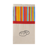 Stoff-Brotbeutel mit buntem Streifenmuster oben, rotem Querband und gesticktem Brot-Symbol